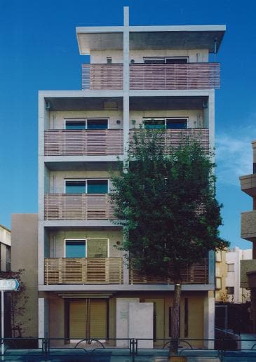 Main Image