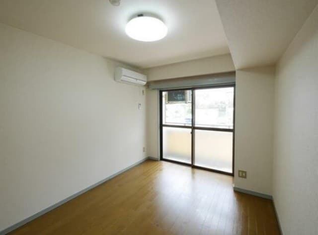 Preview interior of Maison 3M