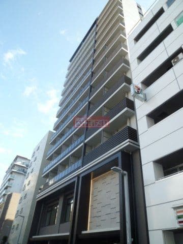 Main Image