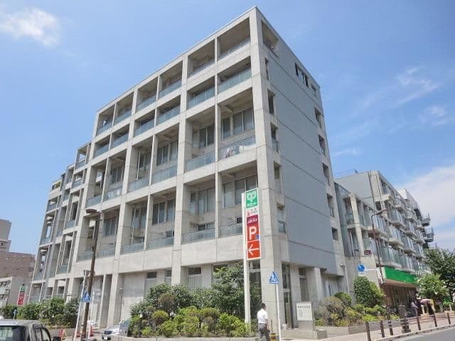 Main Image