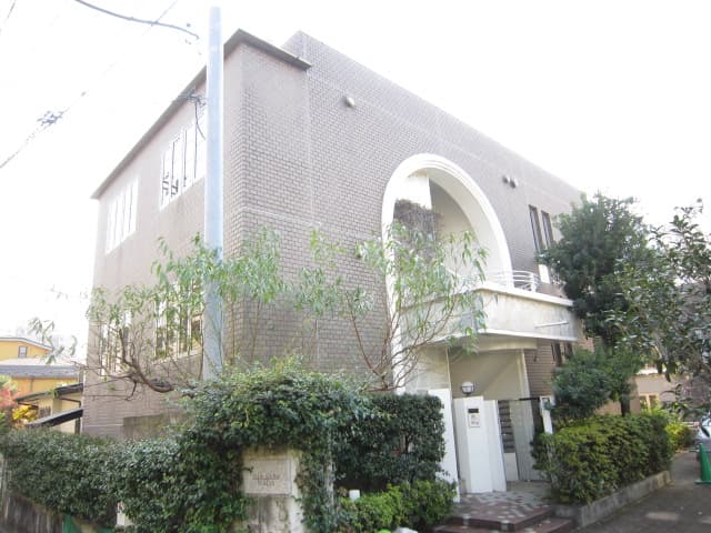 Main Image