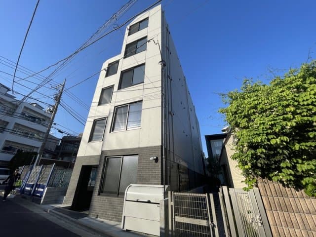 Main Image