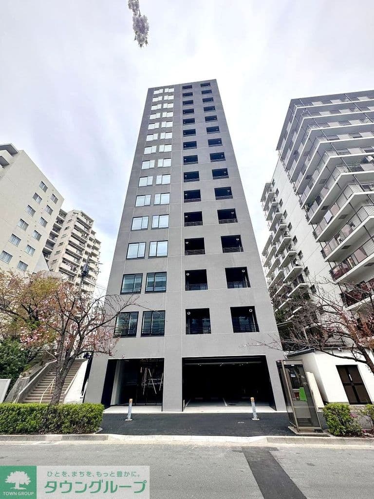 Main Image