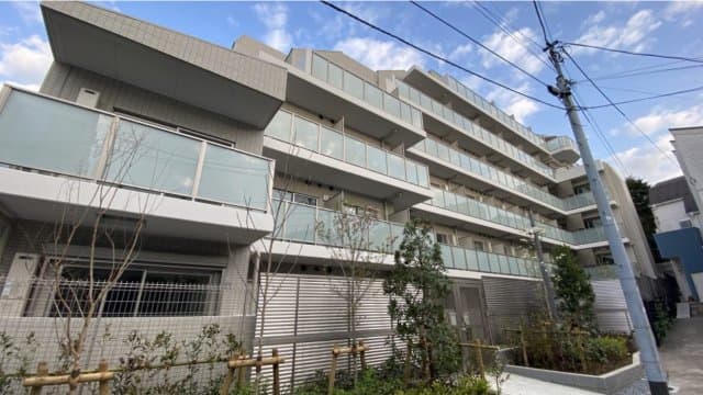Main Image