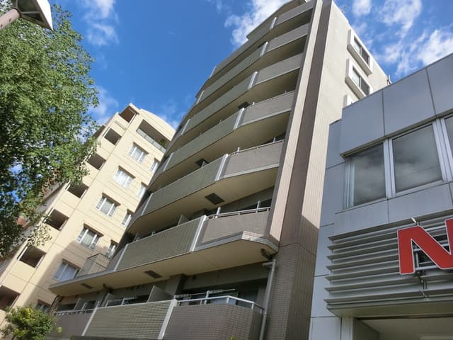 Main Image