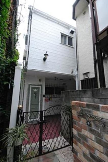 Main Image