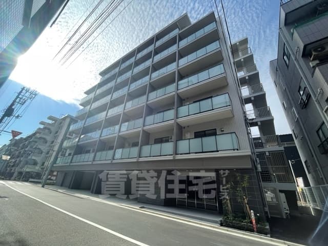 Main Image