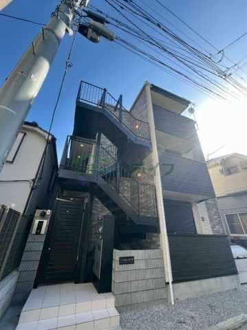Main Image